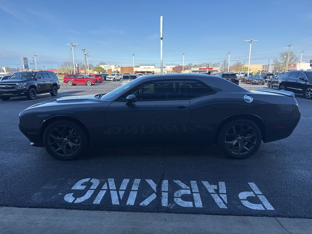 2018 Dodge Challenger SXT Plus