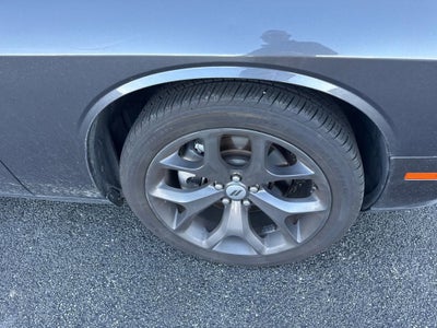 2018 Dodge Challenger SXT Plus