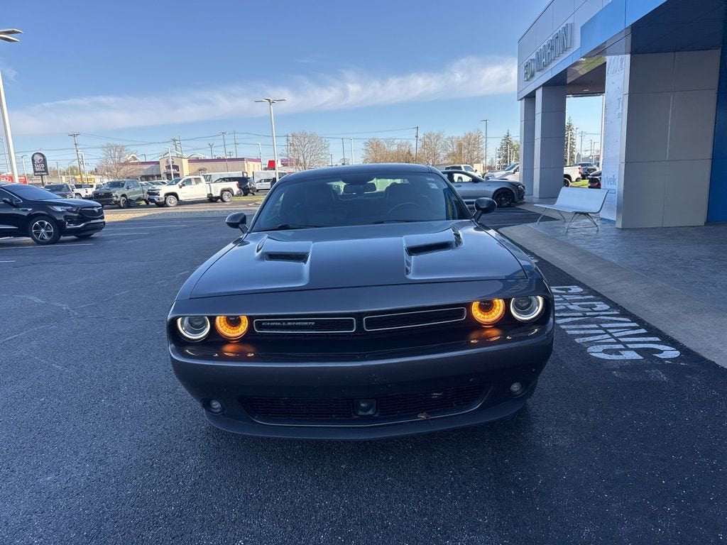 2018 Dodge Challenger SXT Plus