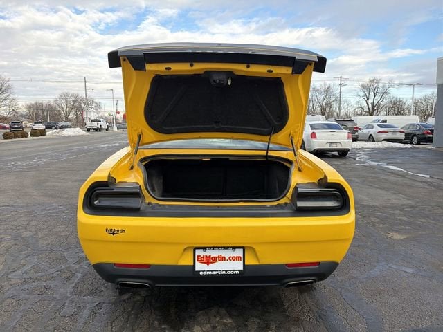 2017 Dodge Challenger SXT