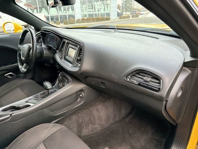 2017 Dodge Challenger SXT