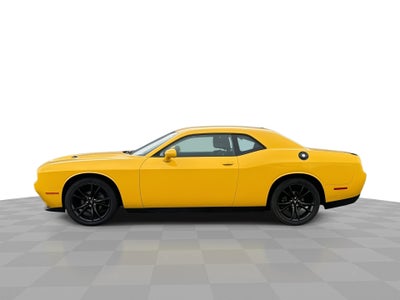 2017 Dodge Challenger SXT