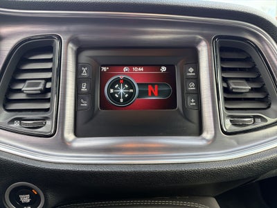 2017 Dodge Challenger SXT