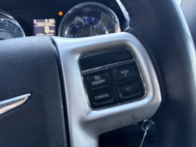 2016 Chrysler Town & Country Touring