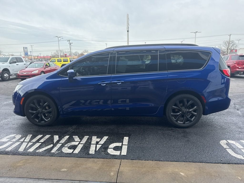 2019 Chrysler Pacifica Touring Plus