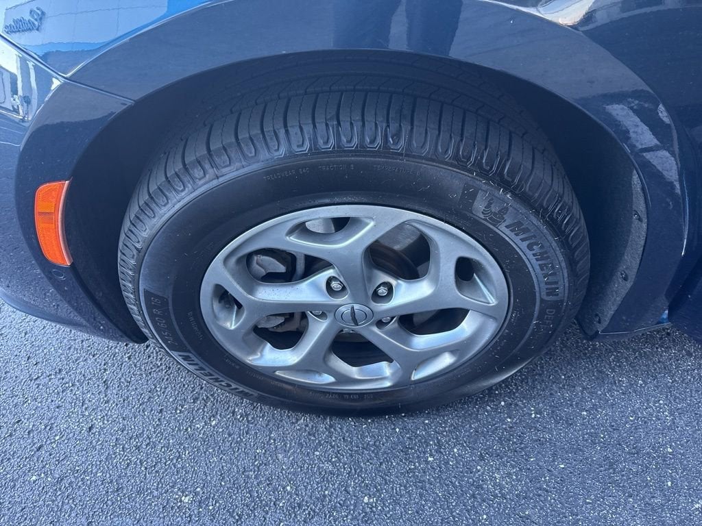 2022 Chrysler Pacifica Limited AWD