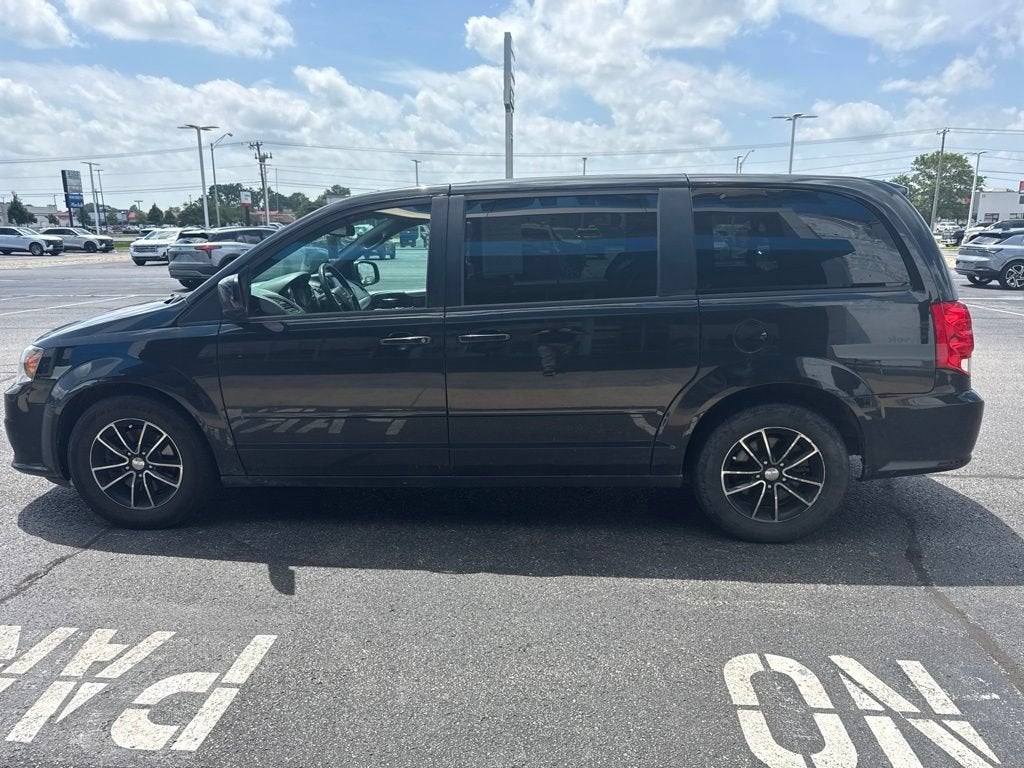2016 Dodge Grand Caravan R/T