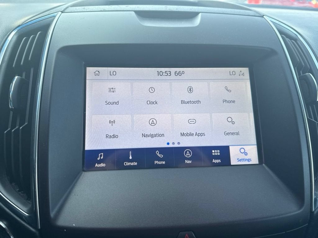 2020 Ford Edge Titanium