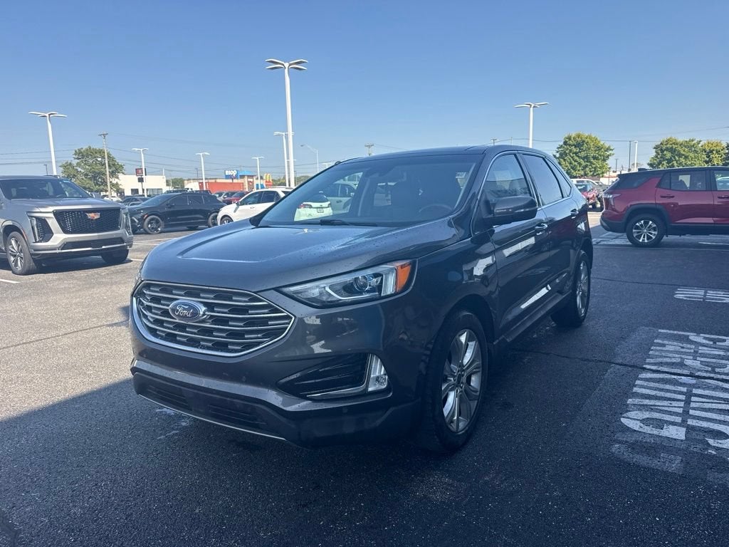 2020 Ford Edge Titanium
