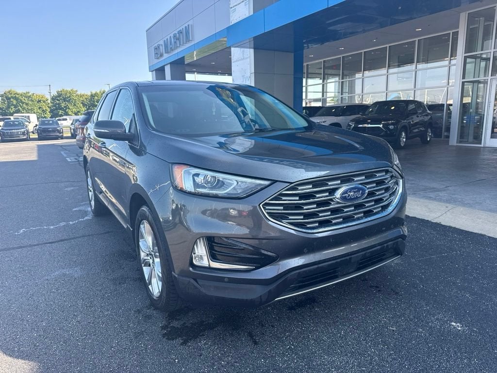 2020 Ford Edge Titanium