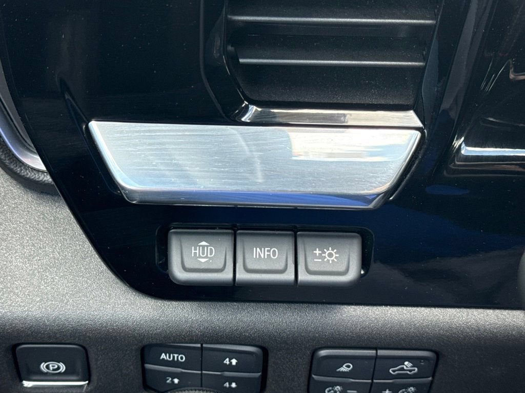 2025 Chevrolet Silverado 3500 HD LTZ