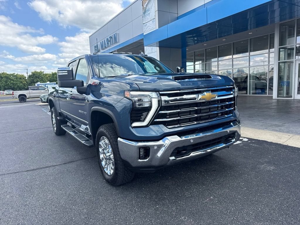 2025 Chevrolet Silverado 3500 HD LTZ