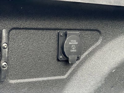 2022 RAM 2500 Laramie Crew Cab 4x4 6'4" Box