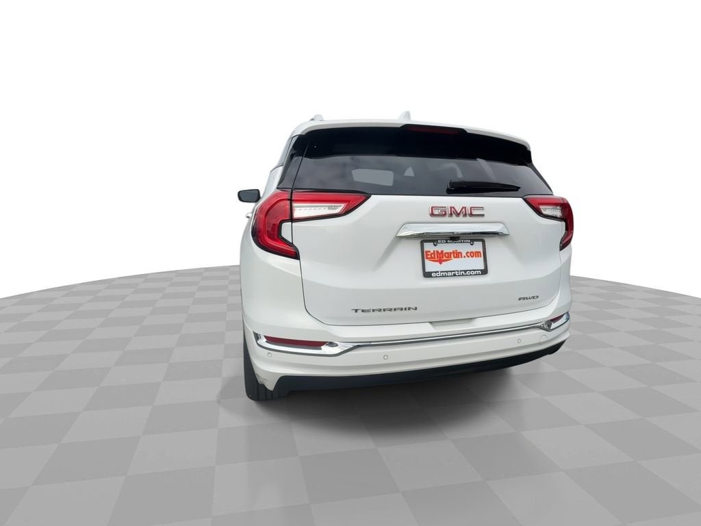 2022 GMC Terrain Denali