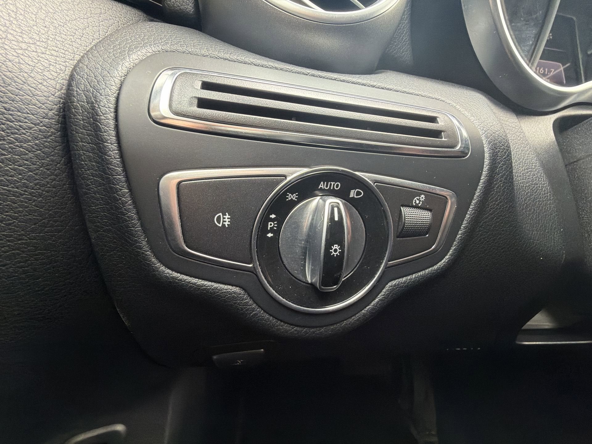 2015 Mercedes-Benz C-Class C 300 Luxury