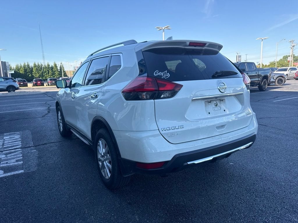 2017 Nissan Rogue SV