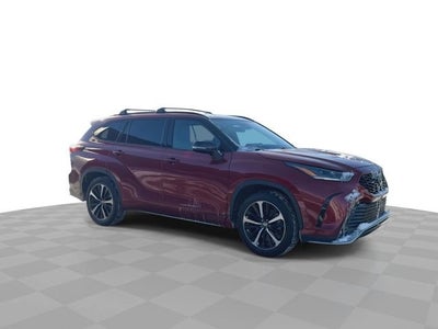 2022 Toyota Highlander XSE
