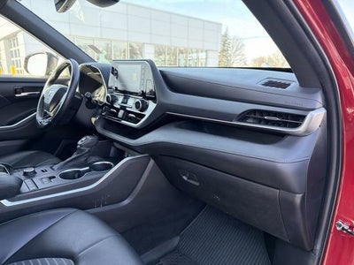 2022 Toyota Highlander XSE