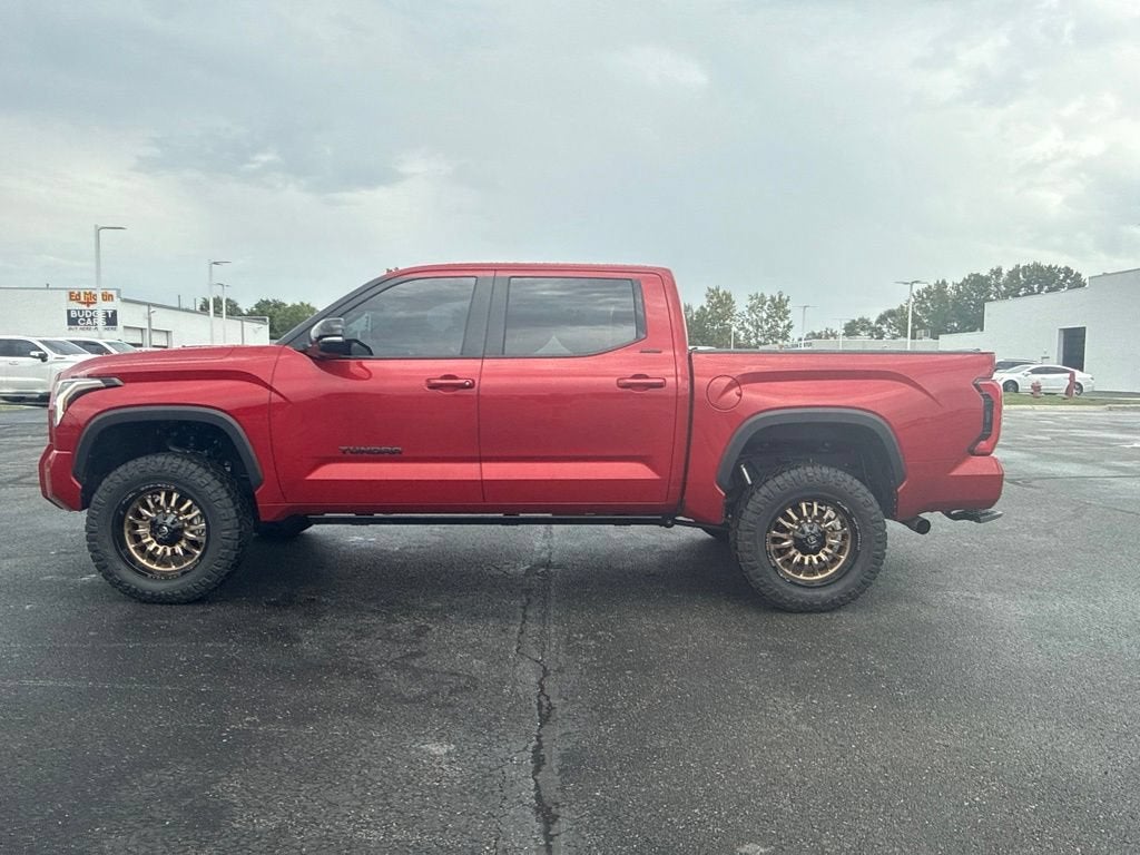 2026 Toyota Tundra Limited CrewMax 5.5' Bed