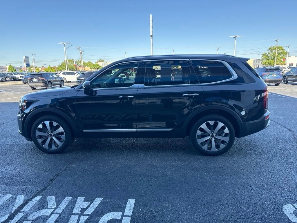 2022 Kia Telluride S