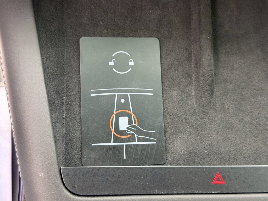2026 Tesla Model X Plaid