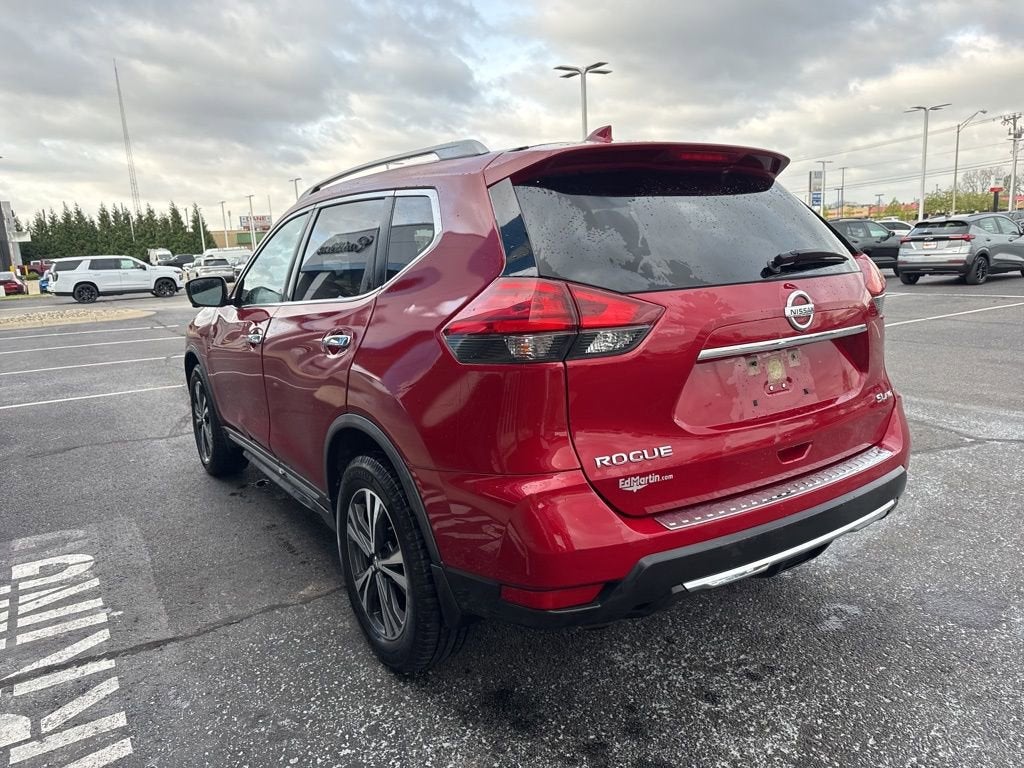 2017 Nissan Rogue SL
