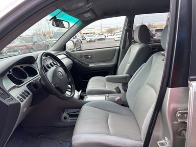 2006 Toyota Highlander w/3rd Row