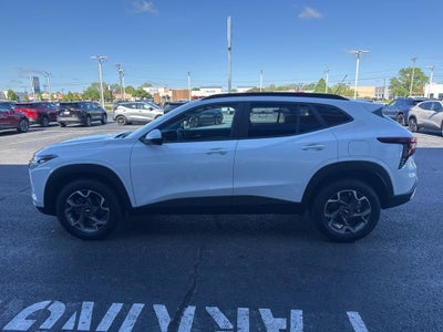 2024 Chevrolet Trax LT