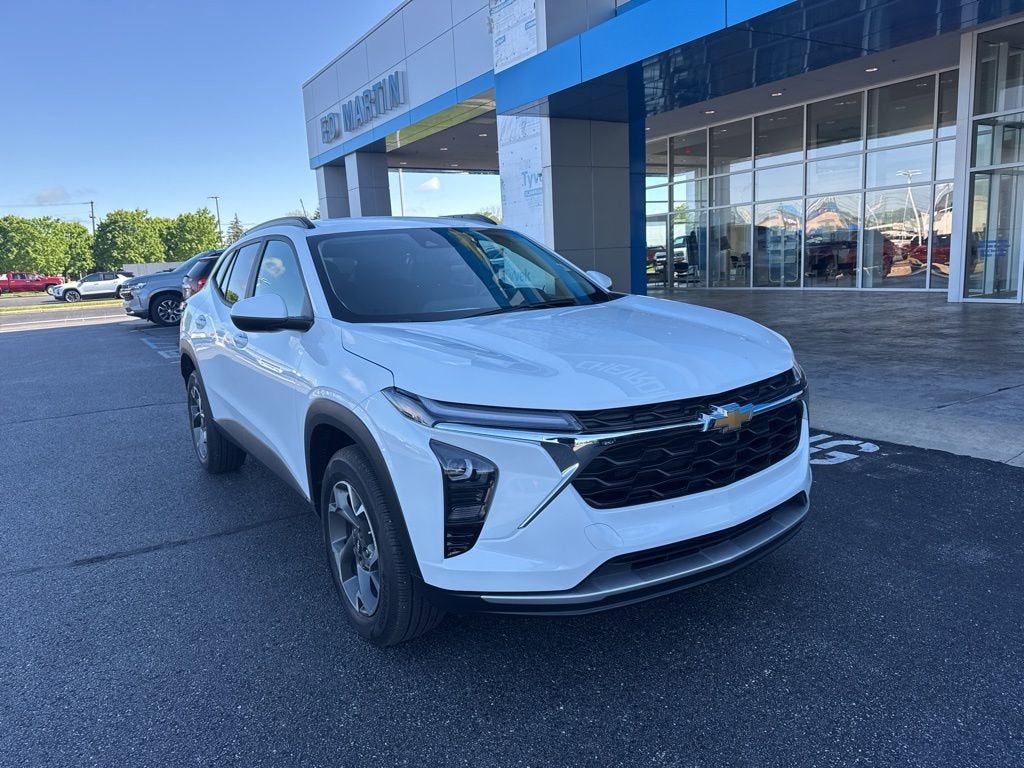 2024 Chevrolet Trax LT