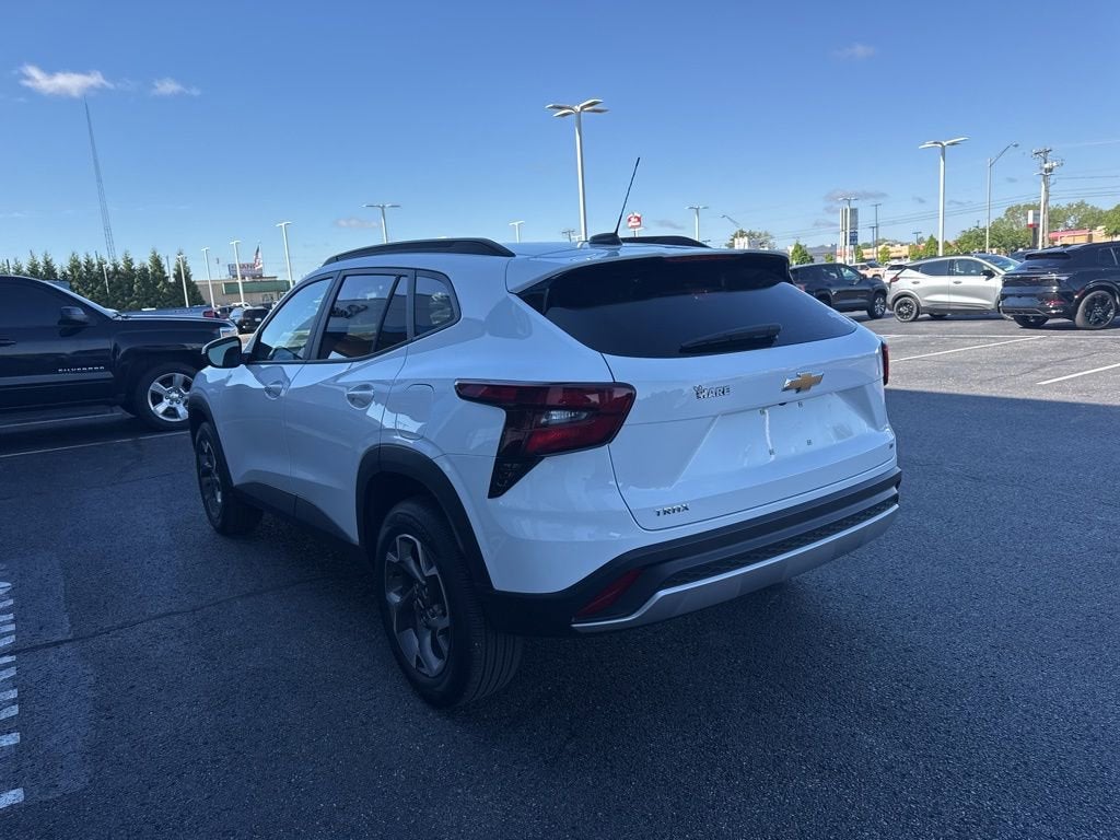 2024 Chevrolet Trax LT