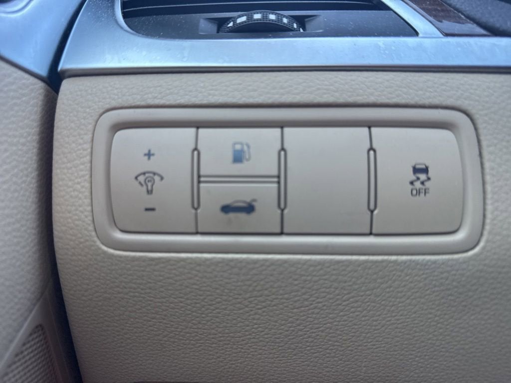 2016 Hyundai Genesis 3.8
