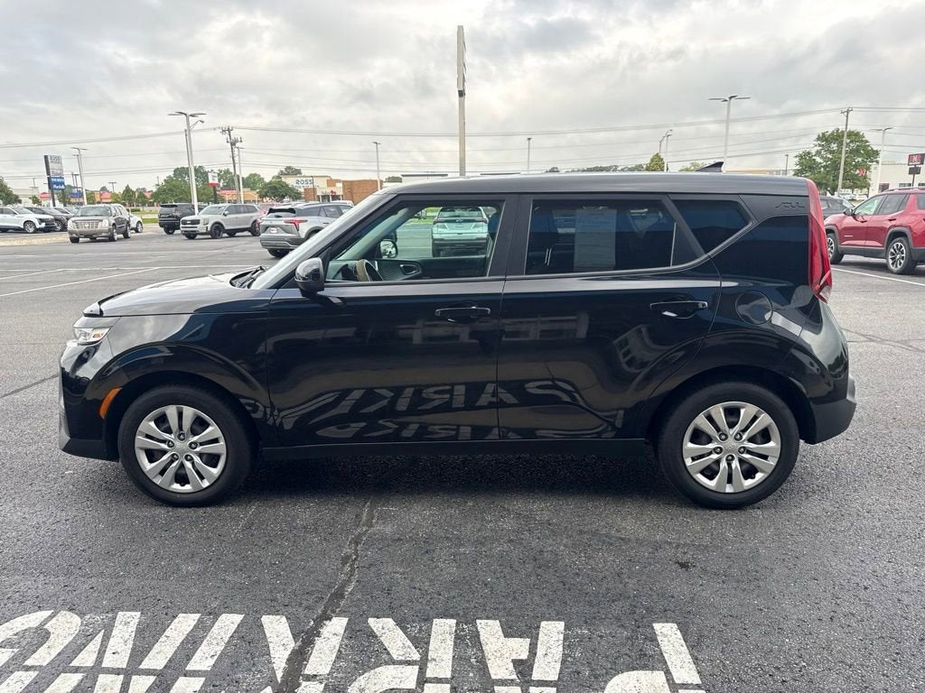 Used 2020 Kia Soul LX with VIN KNDJ23AU4L7010818 for sale in Anderson, IN