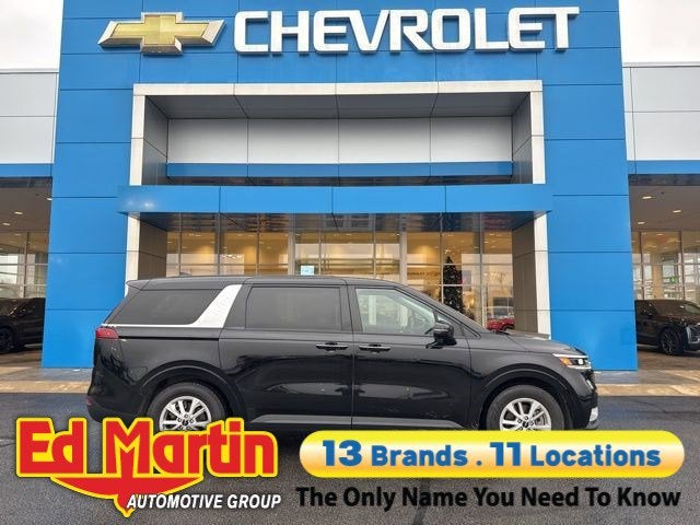 2023 Kia Carnival LX