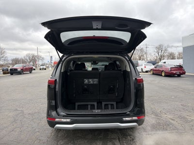 2023 Kia Carnival LX