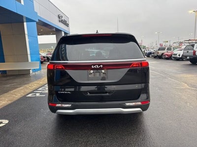 2023 Kia Carnival LX