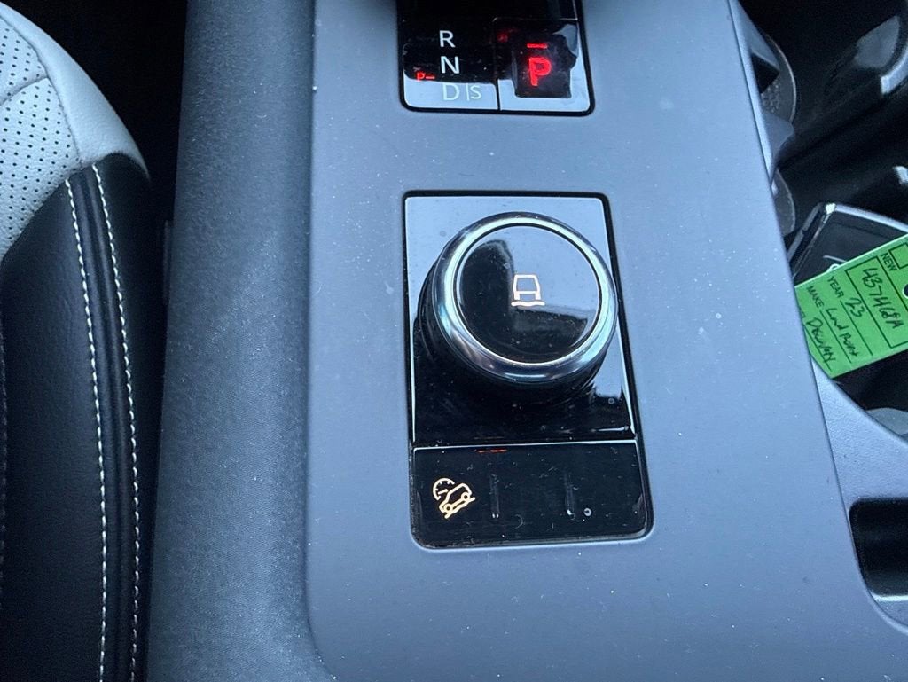 2023 Land Rover Discovery P360 S R-Dynamic