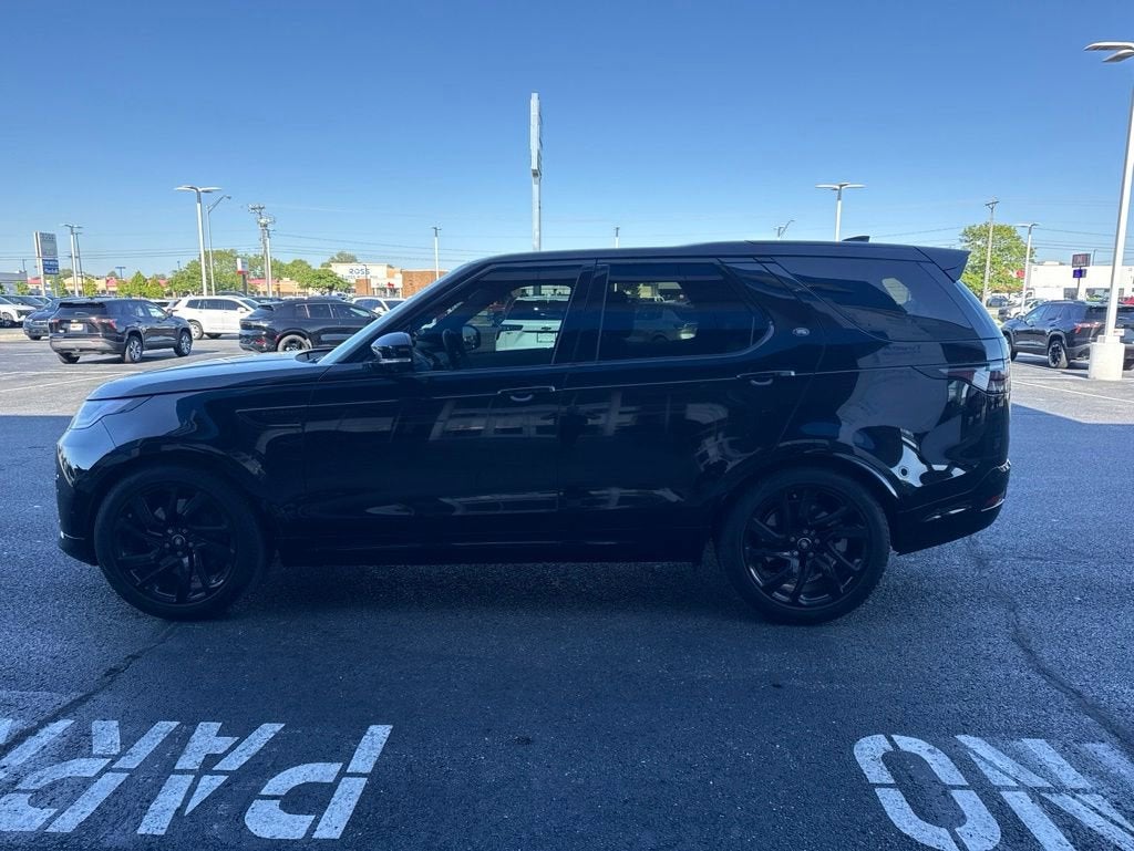 2023 Land Rover Discovery P360 S R-Dynamic