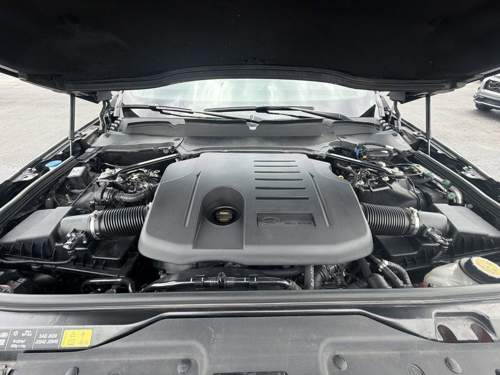 2023 Land Rover Discovery P360 S R-Dynamic