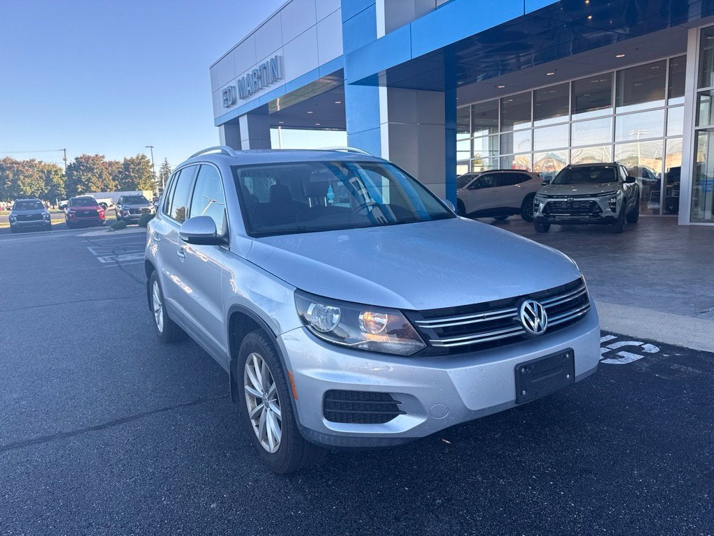 2017 Volkswagen Tiguan 2.0T Wolfsburg Edition